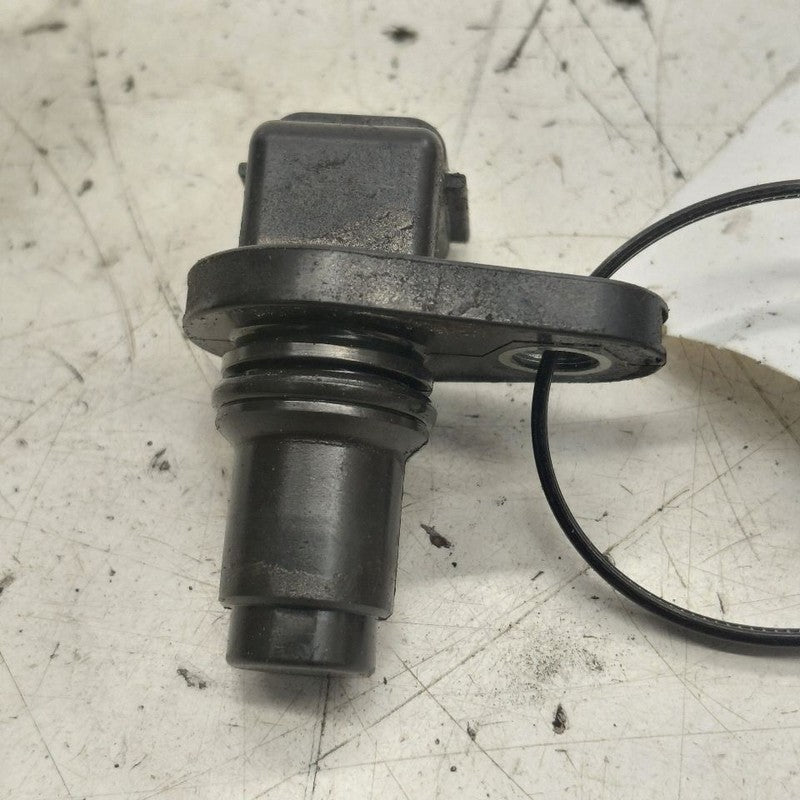 Nissan Murano Camshaft Cam Shaft Position Sensor  3.5 2020 2021 2022 2