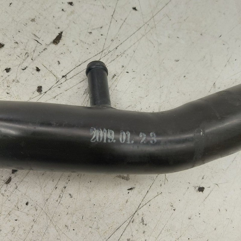 Hyundai Santa Fe Coolant Line Crossover Pipe  2.0 2019 2020