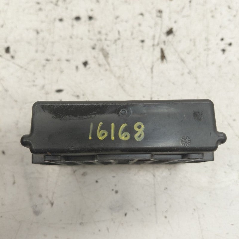 Network Gateway Control Module {13531321} 22-24 Chevy Camaro