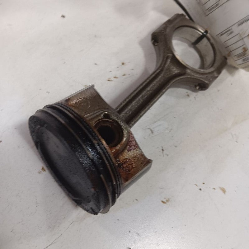 Buick Encore Single Piston With Connecting Rod   1.4 2022 2021 2020 20