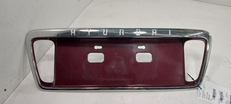Hyundai XG350 Tail Finish Panel 2003 2004 2005 OEM