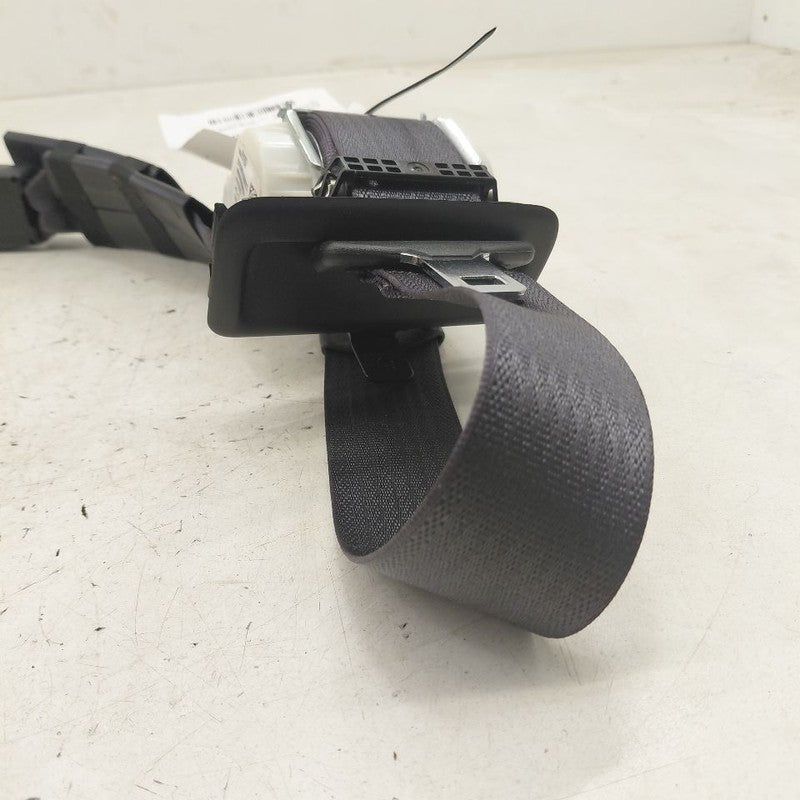 Cadillac CT6 Seat Belt Strap Retractor Center Middle Rear Back  2018 2
