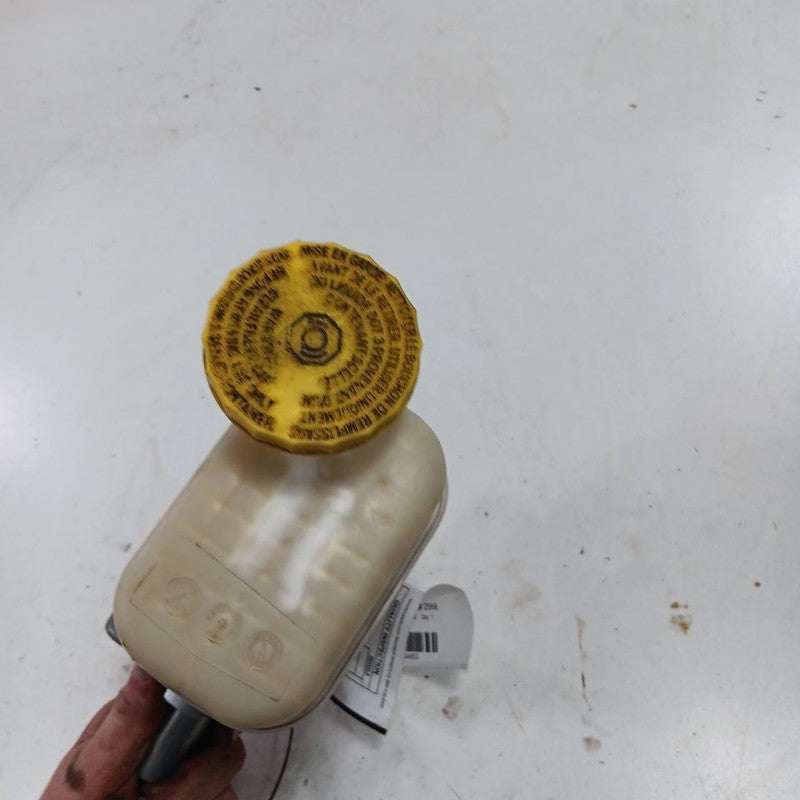 68211881AD Brake Master Cylinder Fits 14-18 Jeep Cherokee