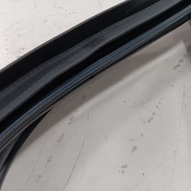 Kia Optima On Body Door Jamb Seal Front Right Passenger  2020 2019 201