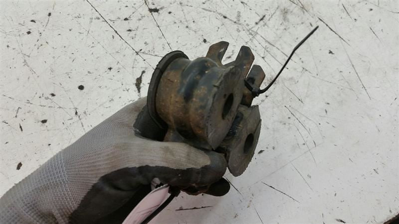 Nissan Altima Sway Bar Bushing Mounting Bracket 2008 2009 2010 2011 2012