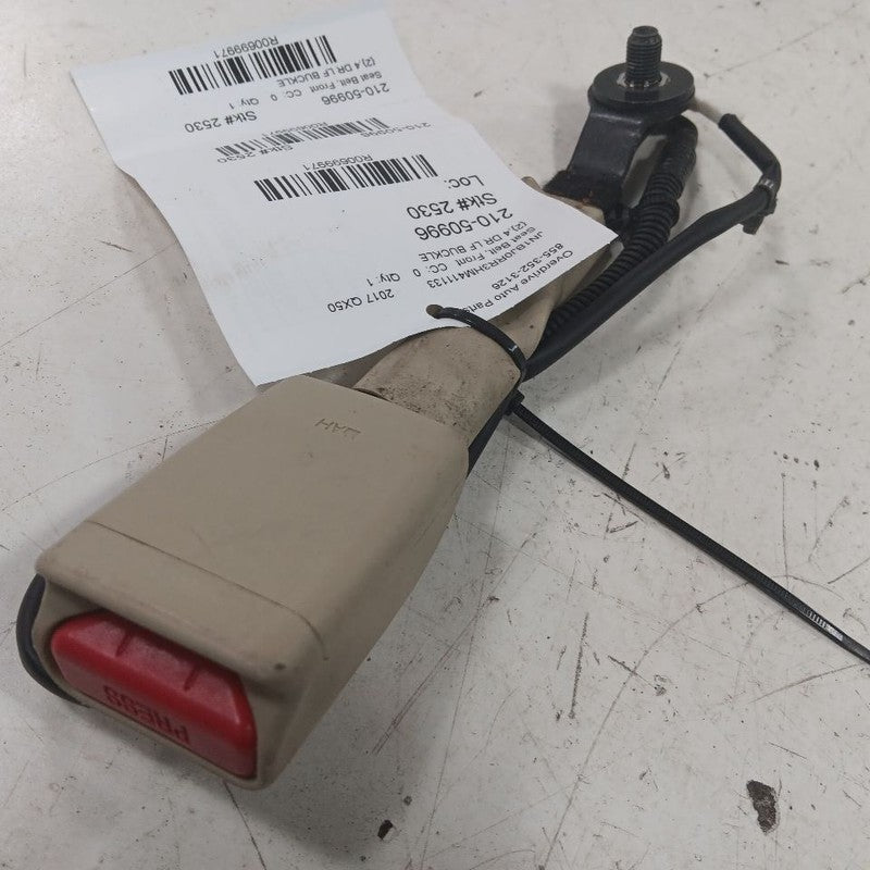 Driver Left Front Seat Belt Buckle Latch Fits 14-17 INFINITI QX50  OEM