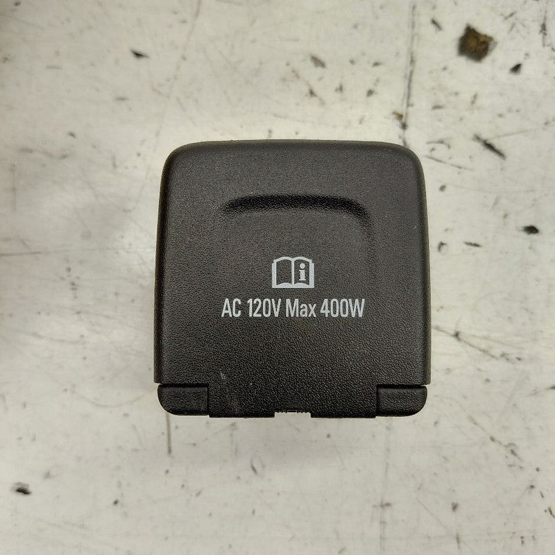 Cadillac CT6 120V Power Plug In Outlet {22904183} 2018 2017 2016