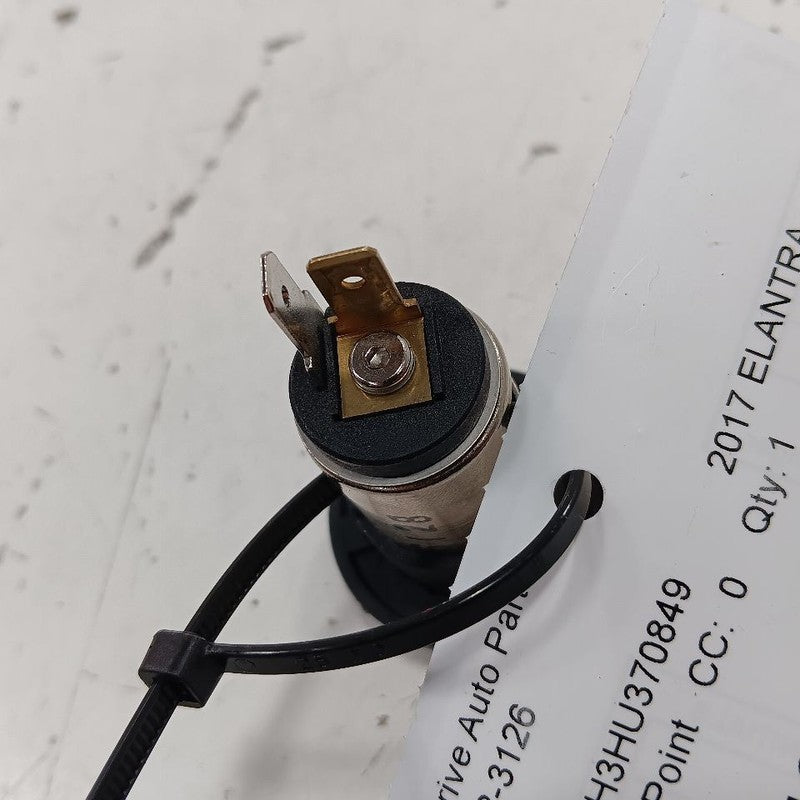 Hyundai Elantra 12V Power Port Socket  2017 2016 2015 2014 2013 OEM