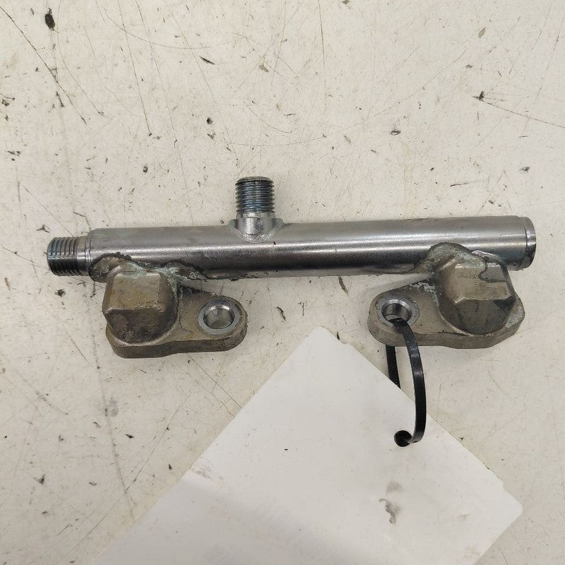 Subaru XV Crosstrek Left Front Fuel Rail Injection Injector Mount Bar 