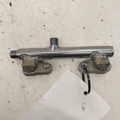 Subaru XV Crosstrek Left Front Fuel Rail Injection Injector Mount Bar 