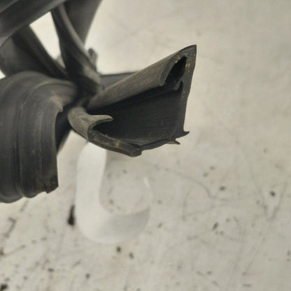 Nissan Rogue Door Glass Window Seal Rubber Left Driver Front  2021 202