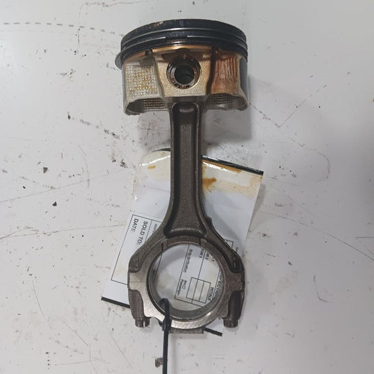 INFINITI QX50 Single Piston With Connecting Rod   2017 2016 2015 2014 