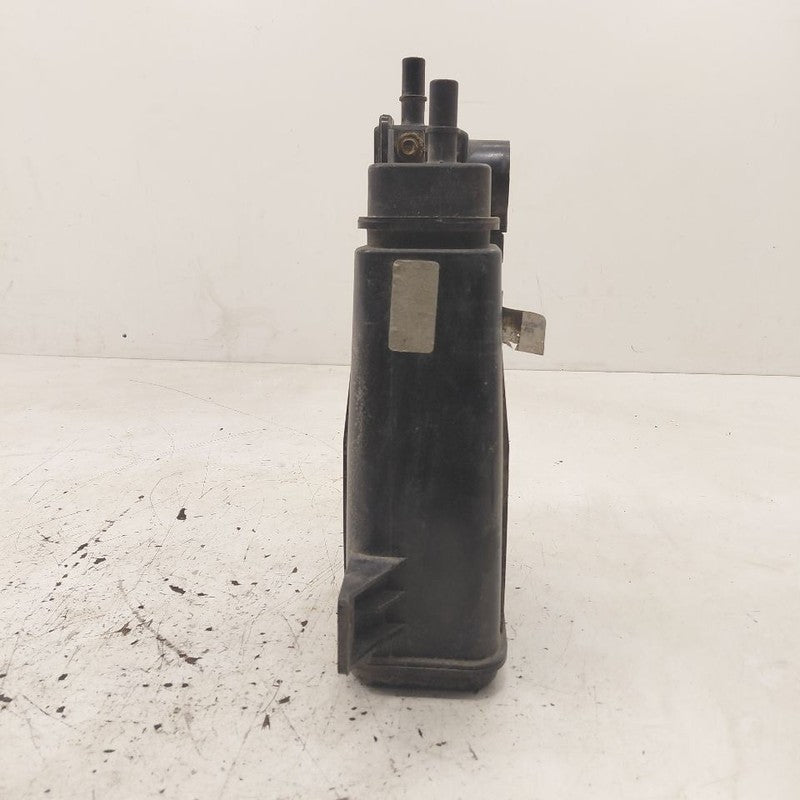 Hyundai Santa Fe Fuel Vapor Canister Charcoal Evaporator Can  2019 202