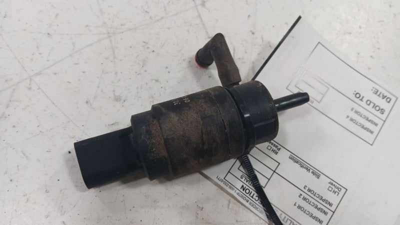 Chrysler 200 Windshield Washer Wash Fluid Reservoir Motor Pump Electric  2015 20