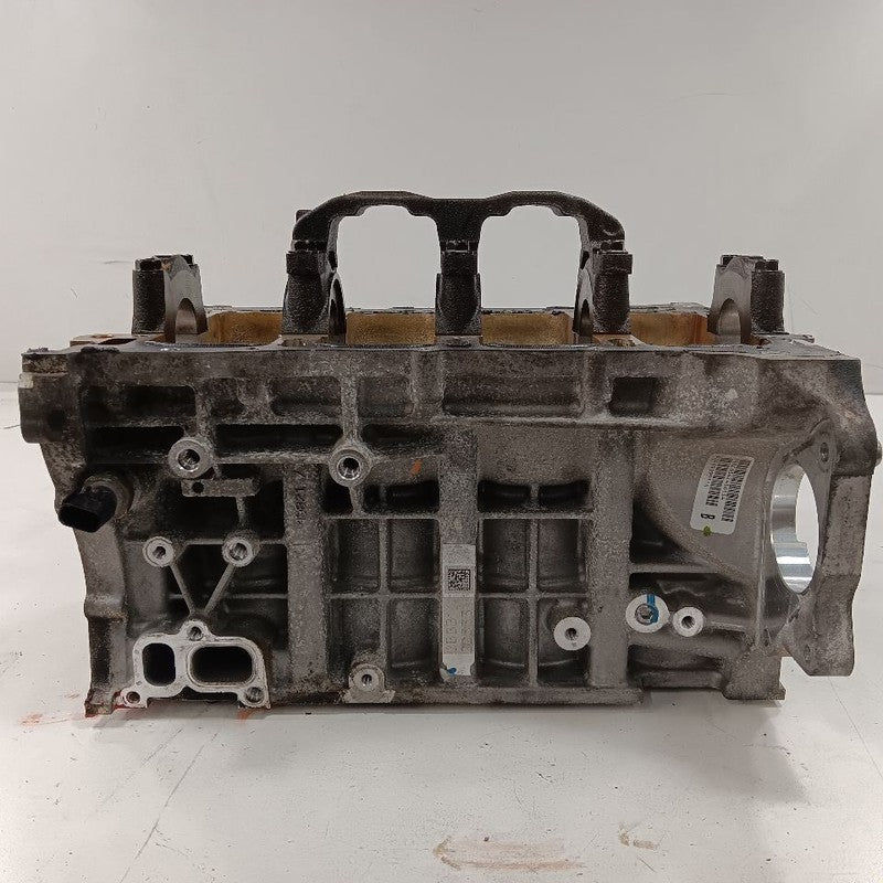 Bare Engine Cylinder Block 4 Door X Model 2.4L VIN B 8th Digit 16-17 F