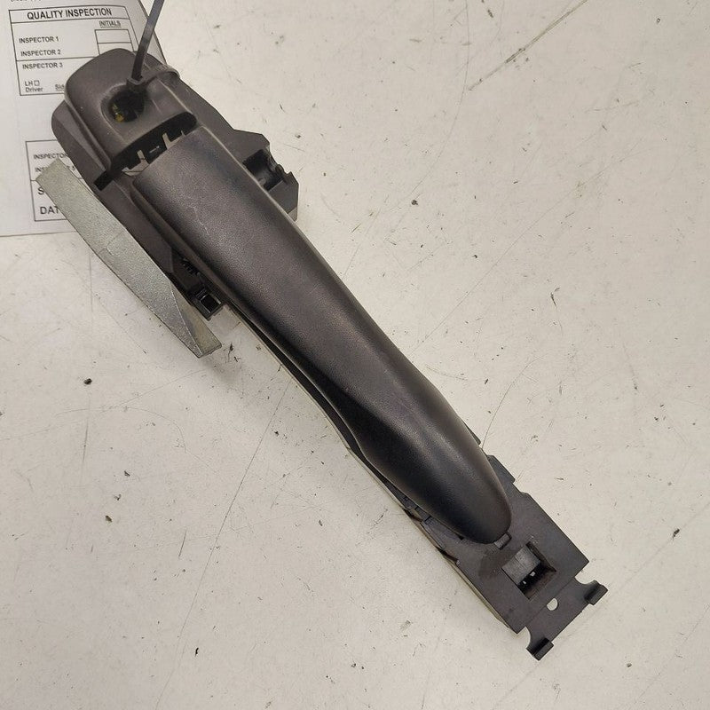 Driver Left Front Door Handle Exterior VIN 5 1st Digit 16-20 Nissan Ro