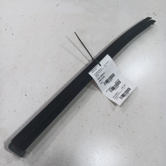 Chevy Trailblazer Right Rear Weather Strip Interior  2021 2022 2023
