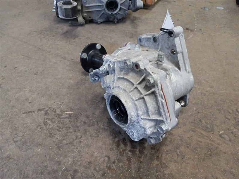 Transfer Case Without Torque Vectoring Fits 19-25 RAV4