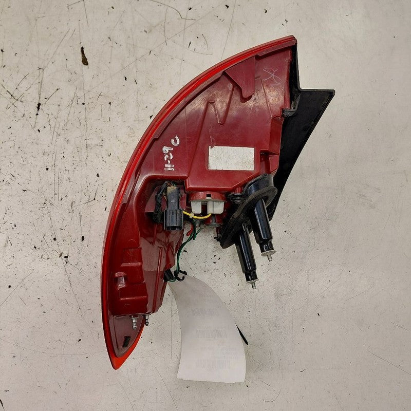 Driver Left Rear Tail Light Brake Lamp Incandescent Fits 16-18 Kia Sor