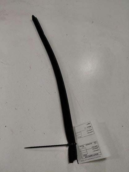 Kia Soul Right Front Weather Strip Interior  2017 2018 2019 OEM