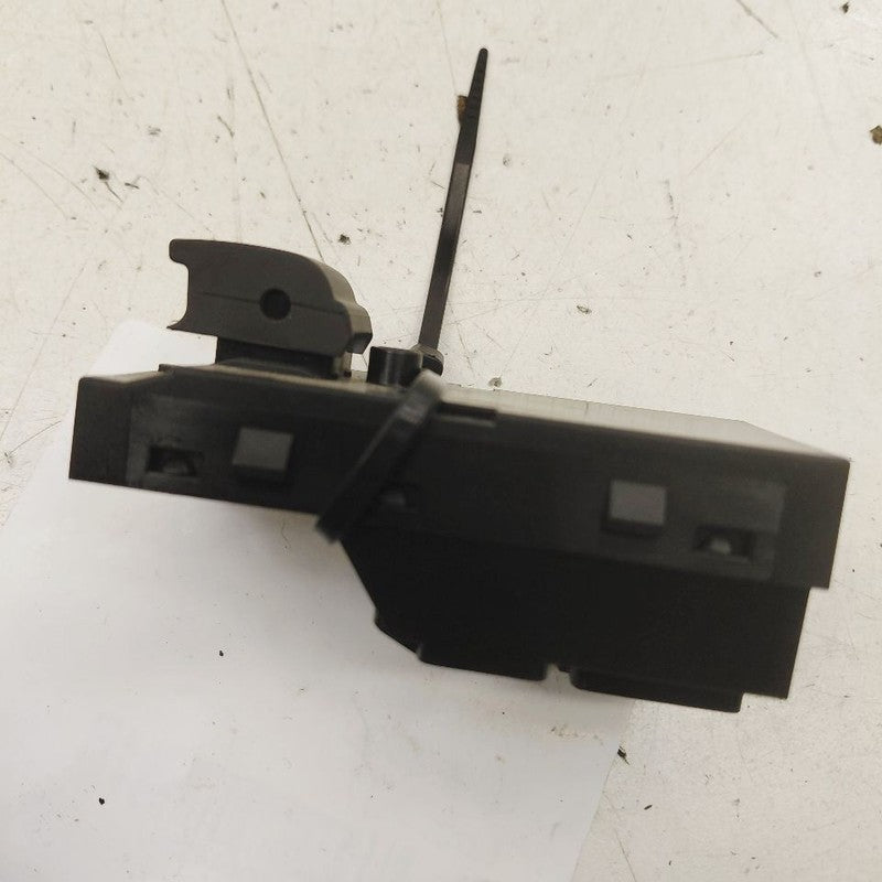 Cadillac XTS Power Window Switch Right Passenger Front      2016 2017 