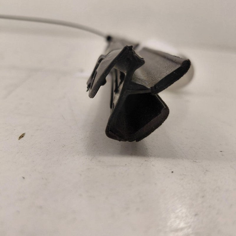Chevy Volt Right Rear Weather Strip Interior  2016 2017 2018 2019