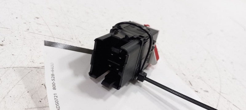 Volkswagen Rabbit Hazard Switch 4 Way Flasher Button 2006 2007 2008 20