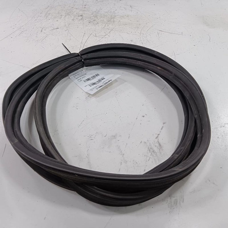 Subaru Outback Legacy Trunk Lid Hatch Door Rear Back Rubber Seal  2018