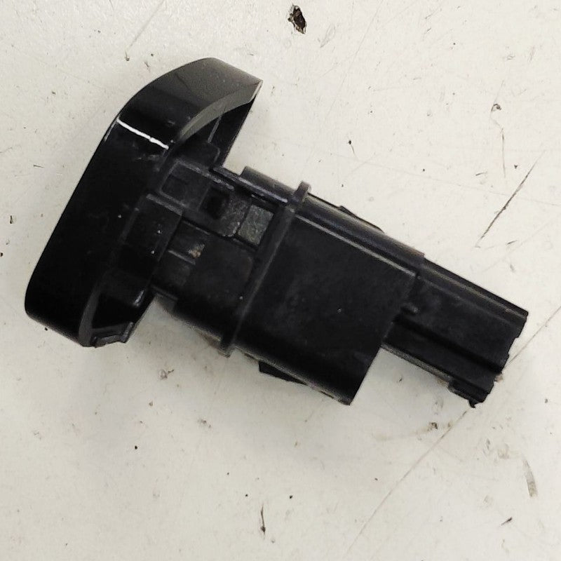 Buick Encore GX Hazard Switch 4 Way Flasher Button  2020 2021 2022 202