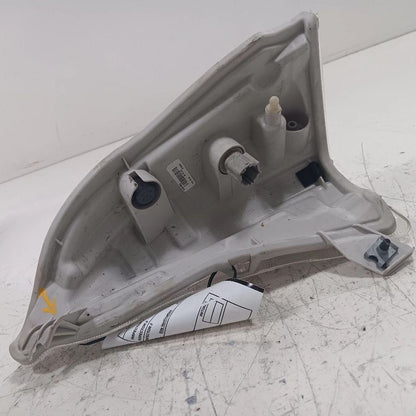 Driver Left Corner Park Light Lamp CRACKED MOUNT Fits 13-17 Nissan LEAF