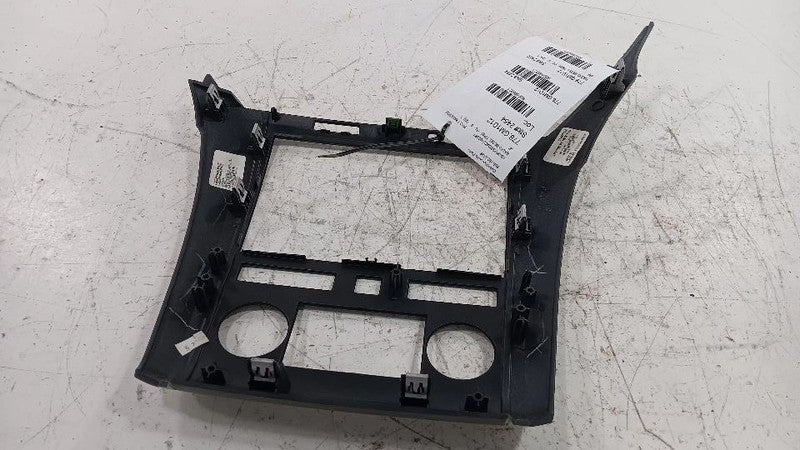 Chevy Traverse Radio Bezel Trim Dash Surround 2012 