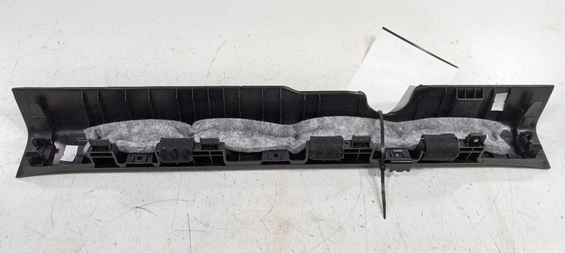 Kia Soul Sill Trim Plate Door Jam Threshold Right Passenger Front 2019 2018 2017