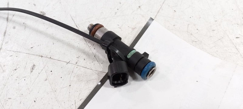 Fuel Injection Parts Fuel Injector QR25DE 2.5L VIN J Fits 08-15 ROGUE 