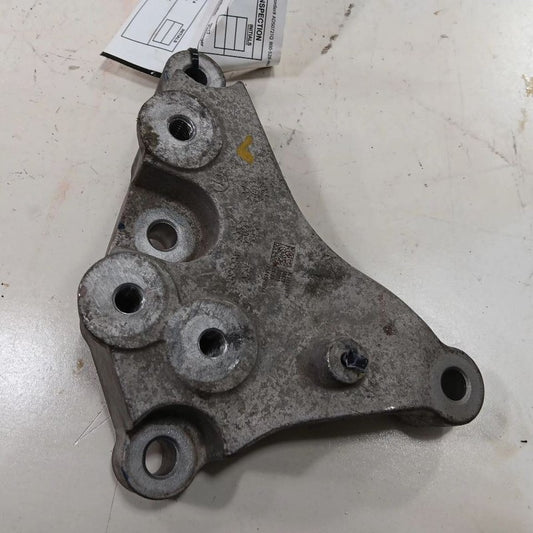 Jeep Compass Engine Motor Mount Bracket Left Driver  2021 2020 2019 2018 2017