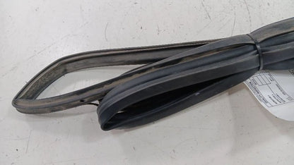Subaru Impreza On Door Seal Rubber Right Passenger Rear Back 2017 2018