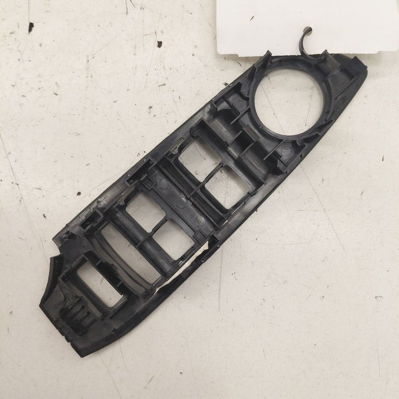 Chevy Trax Window Switch Bezel Trim Left Front 2022 2021