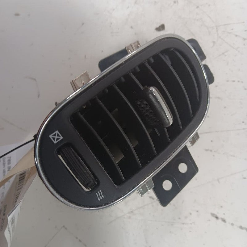 INFINITI QX50 Dash Air Vent Left Driver  2017 2016 2015 2014