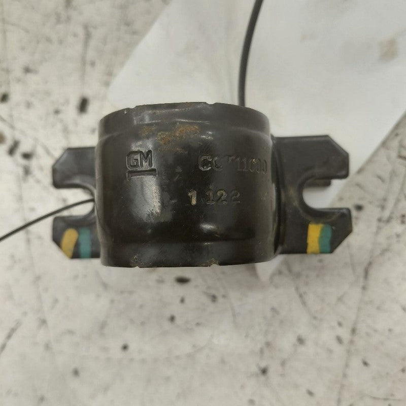 Buick Encore GX Front Sway Bar Bushing Mounting Bracket  2022 2023 202