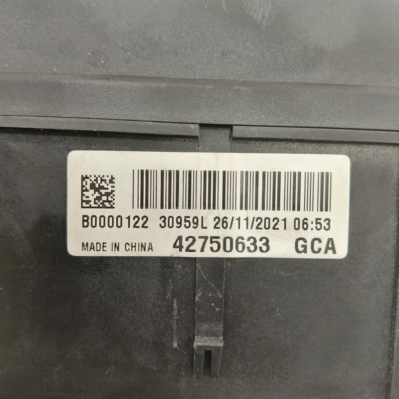 Fuse Box Engine Fits 21-22 Chevy Trax