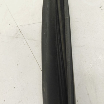 Nissan Rogue Door Glass Window Seal Rubber Left Driver Front  2017 201