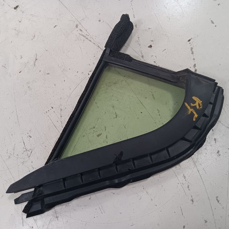 Passenger Right Front Door Vent Window Glass Prius C VIN B3 Fits 12-19 Prius