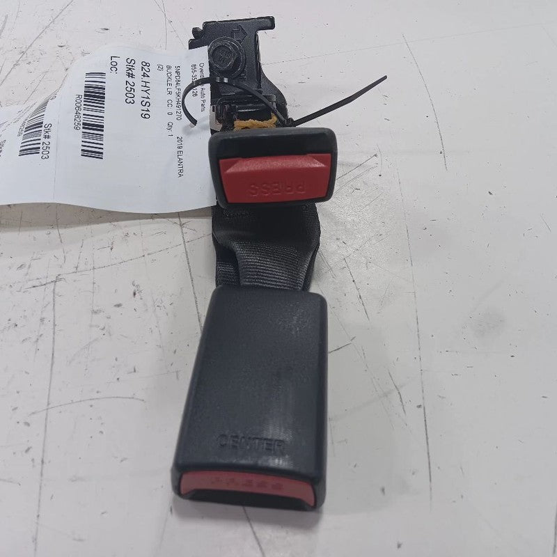 Hyundai Elantra Seat Belt Buckle Latch Left Rear Back  2017 2018 2019 