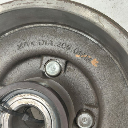 Mitsubishi Mirage Passenger Right Rear Spindle Knuckle Bearing Hub  20