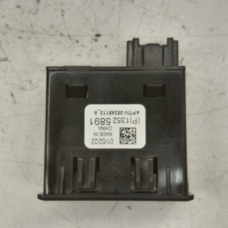 Buick Encore GX USB Plug In Hub Port  2022 2023 2024 2025