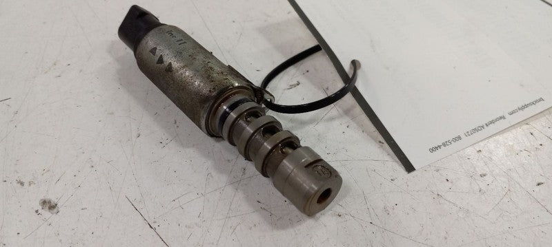 VW Rabbit Variable Timing Gear Oil Control Valve Solenoid Cylinder Hea