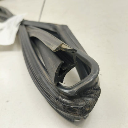 Kia Optima Door Glass Window Seal Rubber Right Passenger Rear Back  20