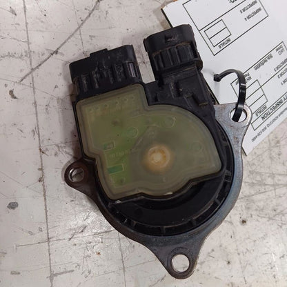 Nissan Kicks Variable Timing Gear Oil Control Valve Solenoid Cylinder Head  2021