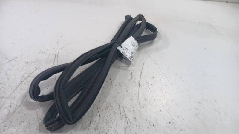 Subaru Impreza On Door Seal Rubber Left Driver Front  2017 2018 2019 2