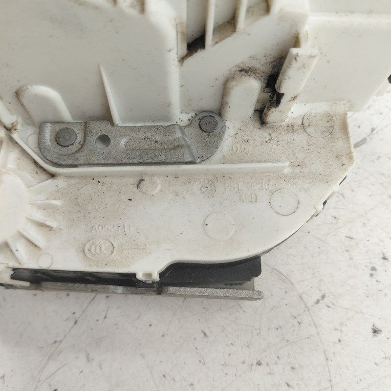 Jeep Cherokee Door Latch Lock Right Passenger Rear  2019 2020 2021