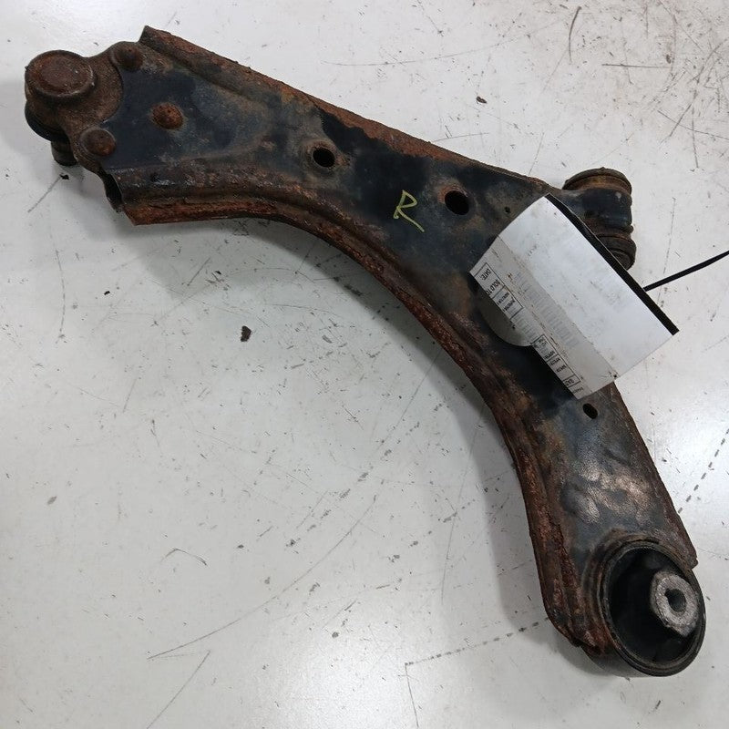 Passenger Lower Control Arm Front 4 Door L Model Fits 14-17 FIAT 500 O